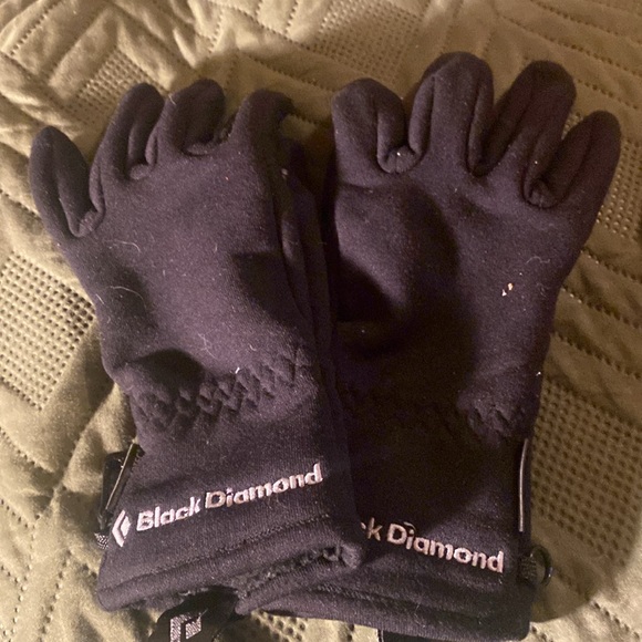 scarf and glove set - Picture 2 of 2